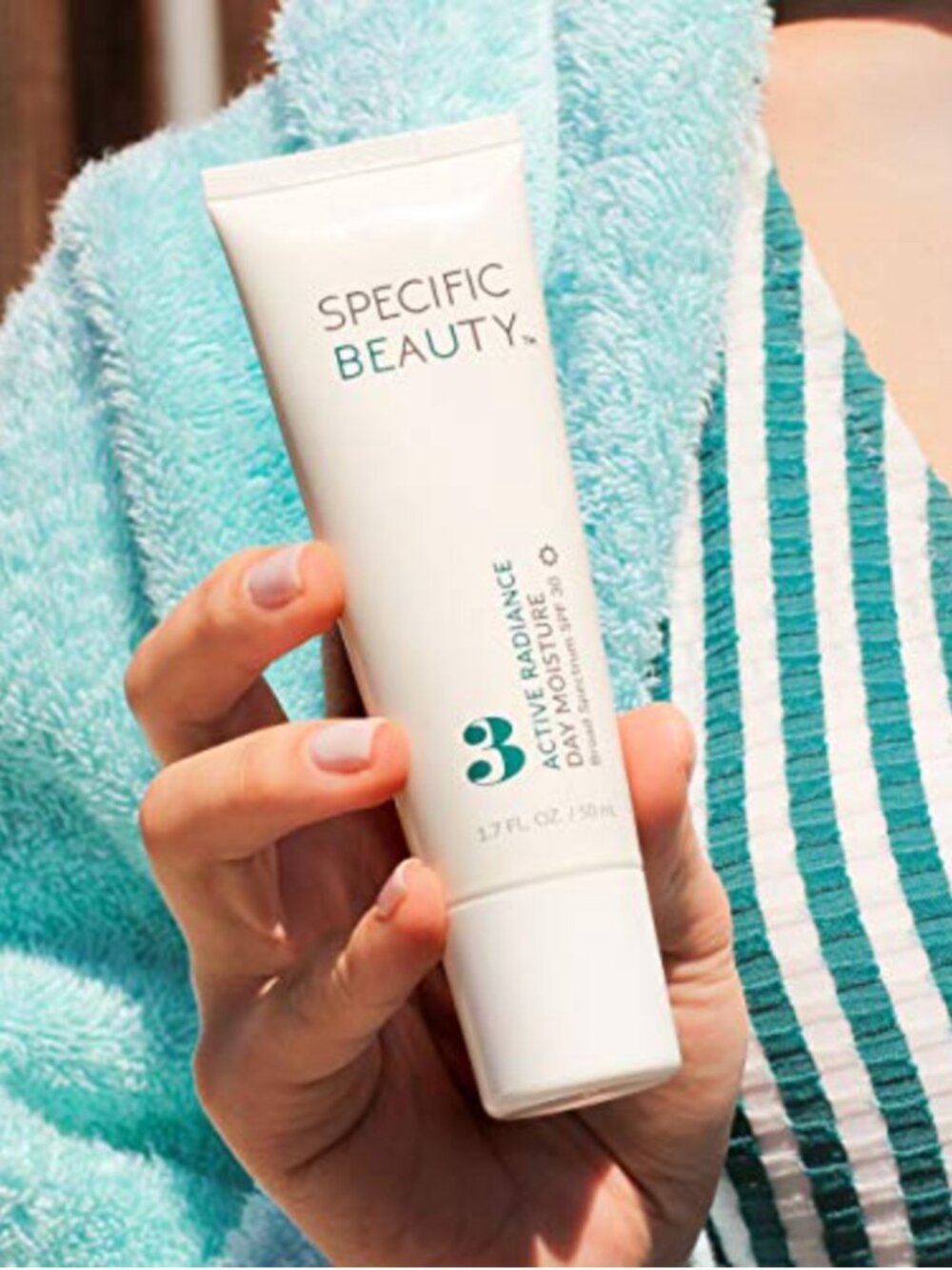 Specific Beauty Radiance Repair Night Cream Retinol Niacinamide Moisture Texture
